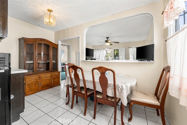 Detail Gallery Image 10 of 26 For 10208 S San Pedro St, Los Angeles,  CA 90003 - 2 Beds | 2 Baths