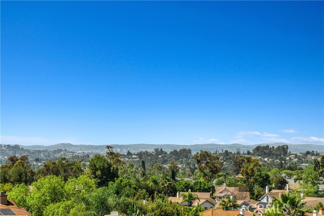 Detail Gallery Image 25 of 51 For 25071 Cheshire, Mission Viejo,  CA 92692 - 4 Beds | 3 Baths