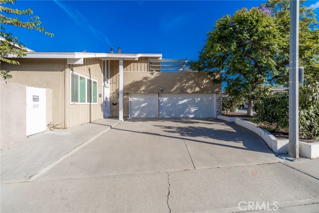 Detail Gallery Image 1 of 1 For 3521 Pansy Cir, Seal Beach,  CA 90740 - 4 Beds | 3 Baths