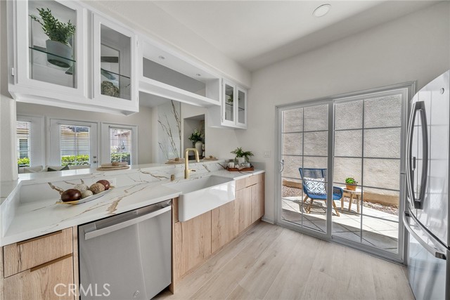 Detail Gallery Image 17 of 52 For 50 Paisley Pl, Irvine,  CA 92620 - 2 Beds | 2 Baths