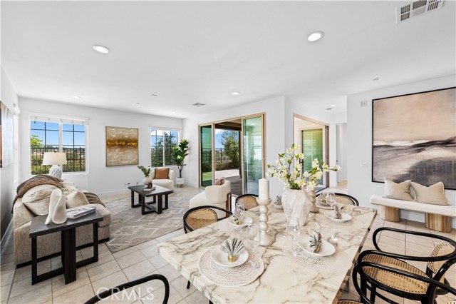 1928 Aliso Canyon Drive, Lake Forest CA: https://media.crmls.org/medias/2de8bbbf-a314-43ca-a211-7193abb0123f.jpg