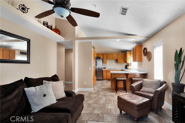 Detail Gallery Image 16 of 36 For 17960 Sage Hen Rd, Victorville,  CA 92395 - 3 Beds | 2 Baths