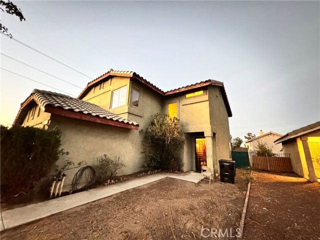 Detail Gallery Image 1 of 1 For 14248 Gateside Ct, Victorville,  CA 92394 - 4 Beds | 2/1 Baths