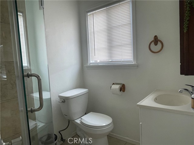 Detail Gallery Image 14 of 20 For 9719 Belmont St #9719 1/2,  Bellflower,  CA 90706 - 1 Beds | 1 Baths
