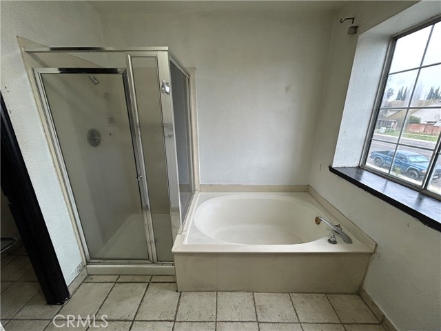 Detail Gallery Image 9 of 27 For 1308 Saint Francis, Los Banos,  CA 93635 - 3 Beds | 2/1 Baths