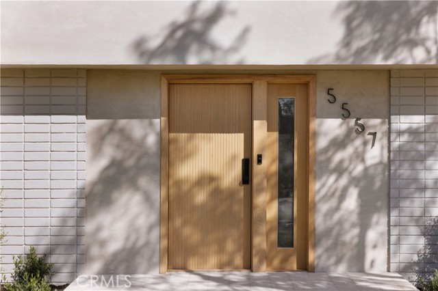 Detail Gallery Image 3 of 37 For 5557 Franrivers Ave, Woodland Hills,  CA 91367 - 4 Beds | 2/1 Baths