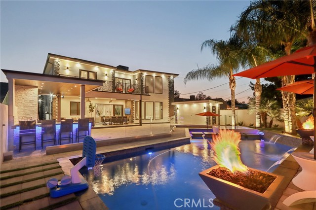10418 Rubio Avenue, Granada Hills CA: https://media.crmls.org/medias/2dec791b-9d1c-427c-be97-0648a110a5df.jpg