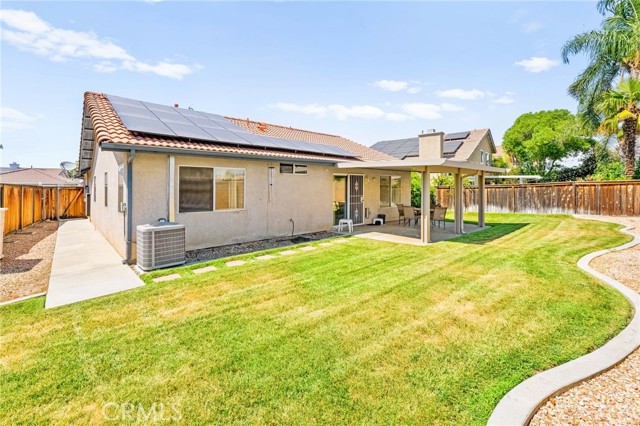 2755 Cambridge Avenue, Hemet CA: https://media.crmls.org/medias/2dec9903-eaf7-4d98-835d-9d056ed0c6c8.jpg