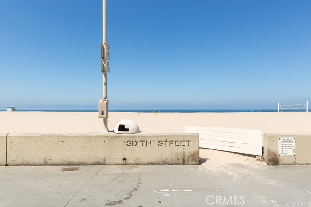 18 6th Street, Hermosa Beach, California 90254, ,Residential Income,Sold,6th,EV23184028