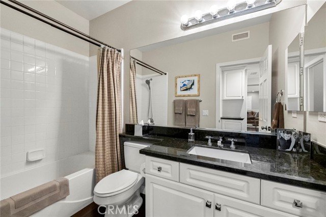 Detail Gallery Image 19 of 32 For 234 Lonetree, Irvine,  CA 92603 - 2 Beds | 2 Baths
