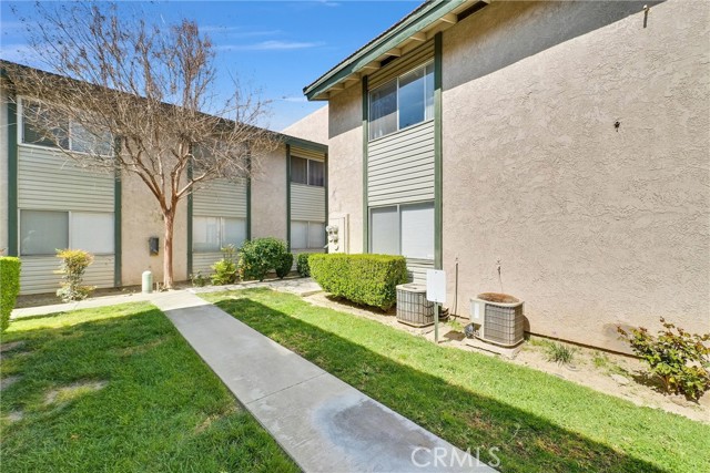 Detail Gallery Image 5 of 39 For 2255 Cahuilla St #56,  Colton,  CA 92324 - 1 Beds | 1 Baths