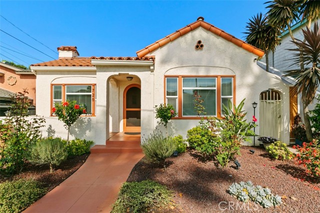 Front Image Thumbnail for CROC26020304