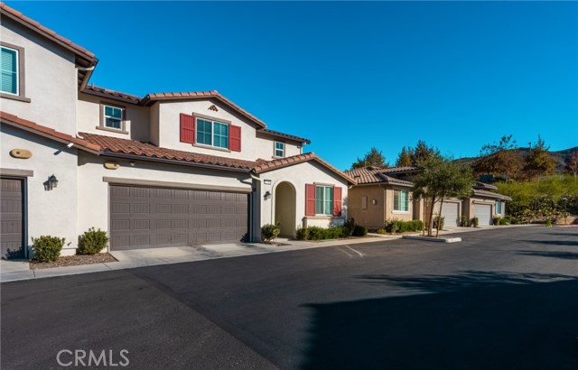 Detail Gallery Image 3 of 74 For 11786 Glenridge Rd, Corona,  CA 92883 - 3 Beds | 2/1 Baths