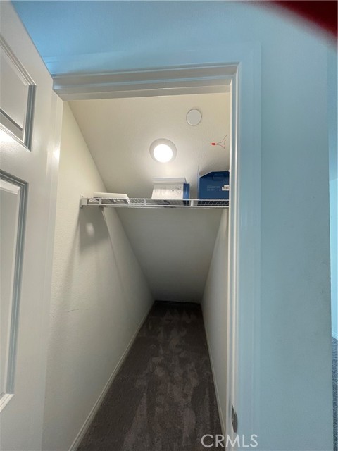 Detail Gallery Image 11 of 26 For 20107 Curaco Ct, Riverside,  CA 92507 - 5 Beds | 3/1 Baths