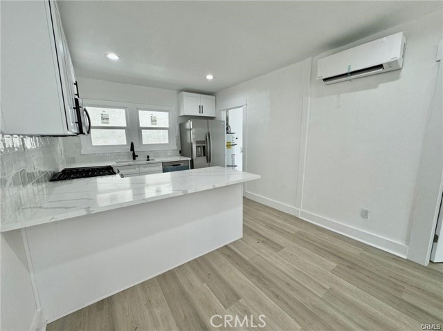 Detail Gallery Image 10 of 10 For 108 S Guadalupe #B,  Redondo Beach,  CA 90277 - 1 Beds | 1 Baths