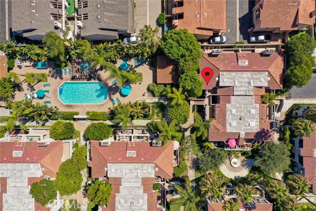 4752 Tiara Drive, Huntington Beach CA: https://media.crmls.org/medias/2def92a0-ca4e-4f44-84dc-264276d7bbd3.jpg