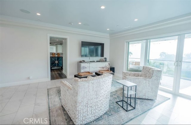 Detail Gallery Image 12 of 22 For 986 Oriole, Laguna Beach,  CA 92651 - 3 Beds | 3 Baths