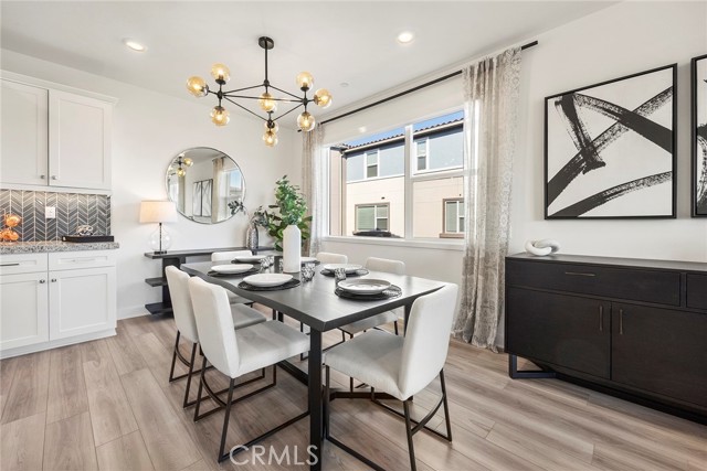 Detail Gallery Image 15 of 29 For 220 Siena, Lake Forest,  CA 92630 - 3 Beds | 3/1 Baths