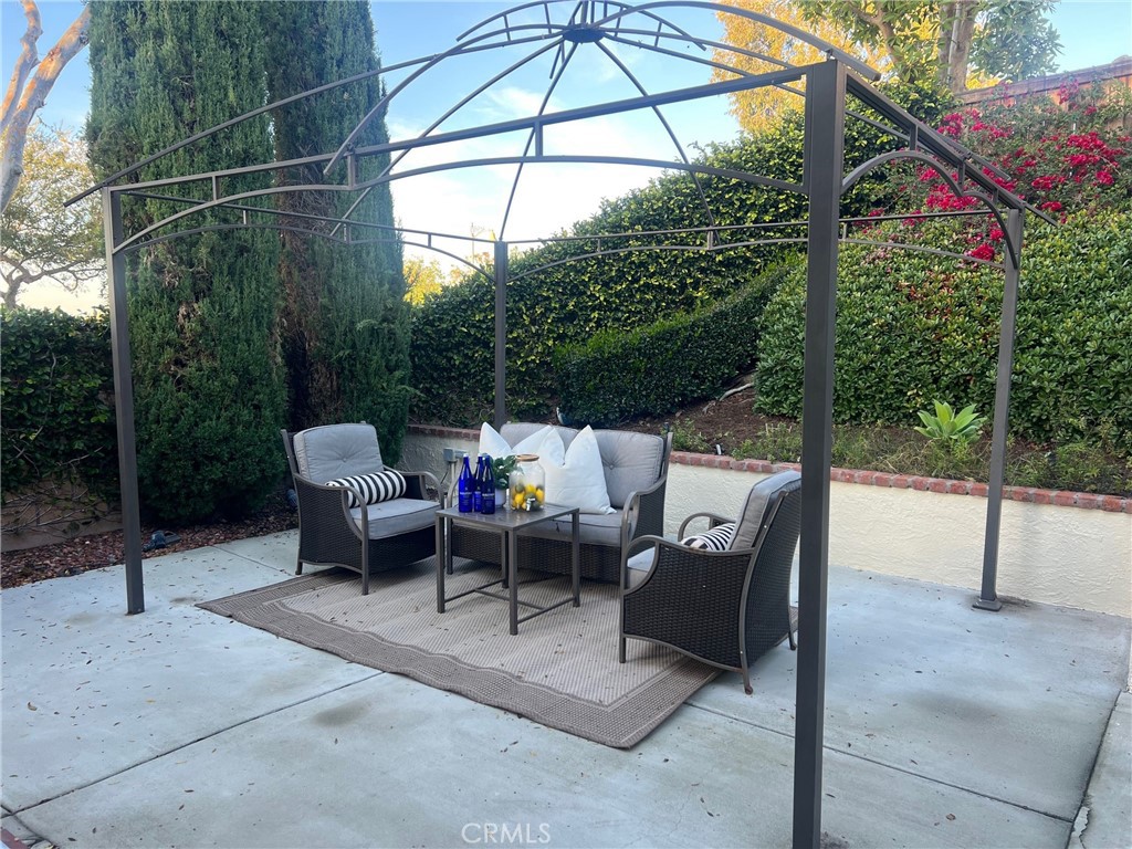 MLS #OC25276815 image #24