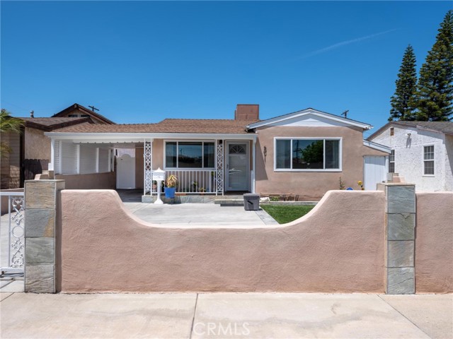 5011 W 133rd Street, Hawthorne CA: https://media.crmls.org/medias/2df1595d-cb1e-47c4-b643-68515fe86952.jpg