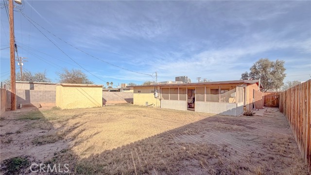 Detail Gallery Image 19 of 21 For 465 Driftwood Drive, El Centro,  CA 92243 - 3 Beds | 2 Baths