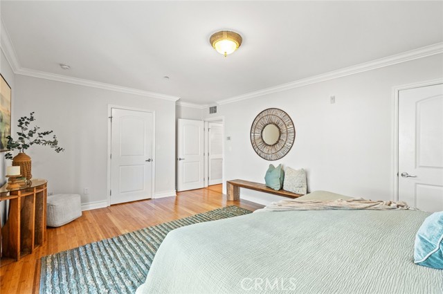 1828 Glendon Avenue, Los Angeles CA: https://media.crmls.org/medias/2df1b23a-a89c-4677-8a96-12690bc101a7.jpg