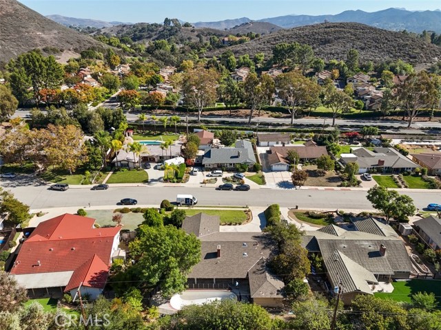 Detail Gallery Image 27 of 32 For 615 Camino Verde, Thousand Oaks,  CA 91360 - 4 Beds | 2 Baths