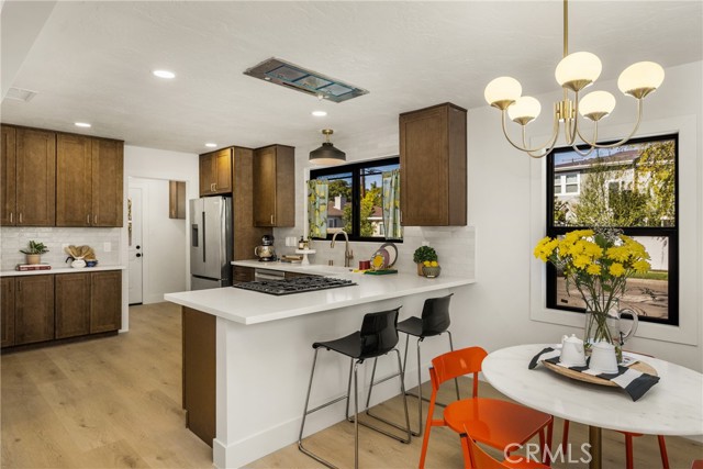 Image 19 of 69 For 1949 Chatwin Avenue