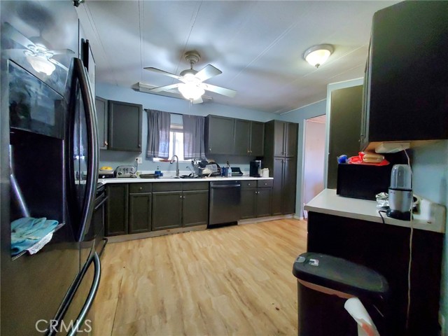 18540 Soledad Canyon Road, Canyon Country CA: https://media.crmls.org/medias/2df43669-835a-45f9-a5f0-2830cf9ff96e.jpg