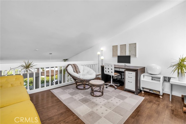 830 Camino Real, Redondo Beach, California 90277, 3 Bedrooms Bedrooms, ,2 BathroomsBathrooms,Residential,Sold,Camino Real,SB22033148