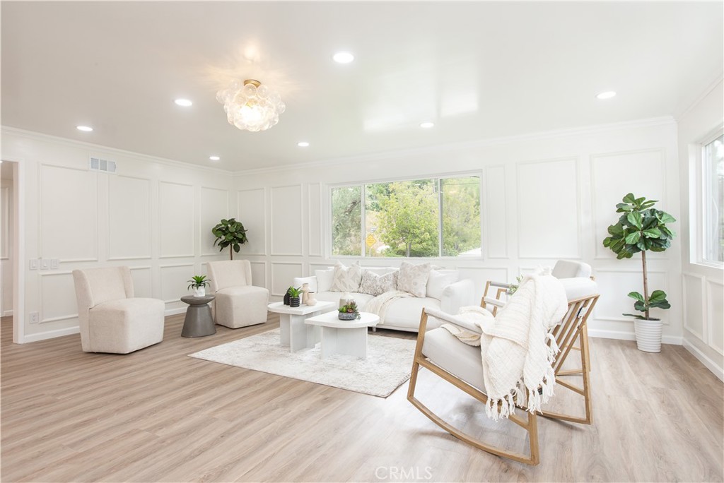 14879 Jadestone DriveSherman Oaks img 24