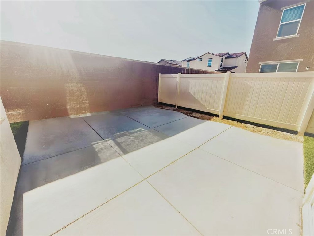 MLS #OC25094836 img 30