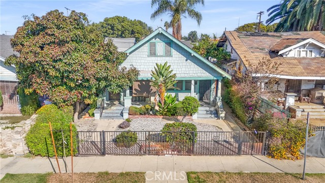 Detail Gallery Image 7 of 21 For 1241 E 43rd, Los Angeles,  CA 90011 - – Beds | – Baths