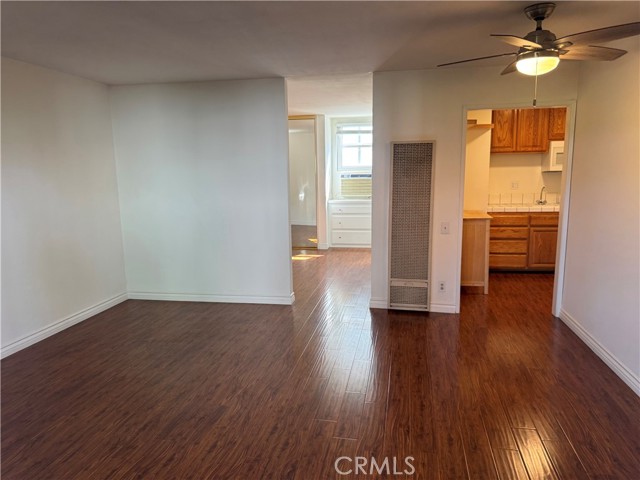 Detail Gallery Image 3 of 16 For 31567 Lindero Canyon #5,  Westlake Village,  CA 91361 - 1 Beds | 1 Baths