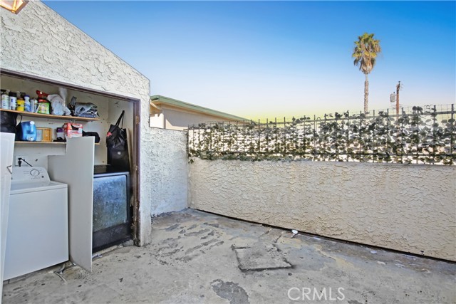 Detail Gallery Image 26 of 37 For 16126 Cornuta Ave #111,  Bellflower,  CA 90706 - 3 Beds | 2 Baths