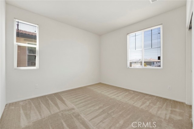 680 Platte Way, Oxnard CA: https://media.crmls.org/medias/2df954b4-63b1-4403-bb8a-7c5811b3b412.jpg