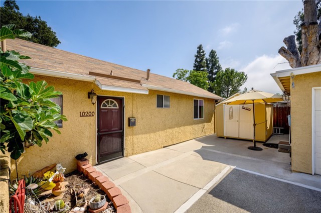 Detail Gallery Image 1 of 19 For 10202 Mount Gleason Ave, Tujunga,  CA 91042 - 2 Beds | 1 Baths