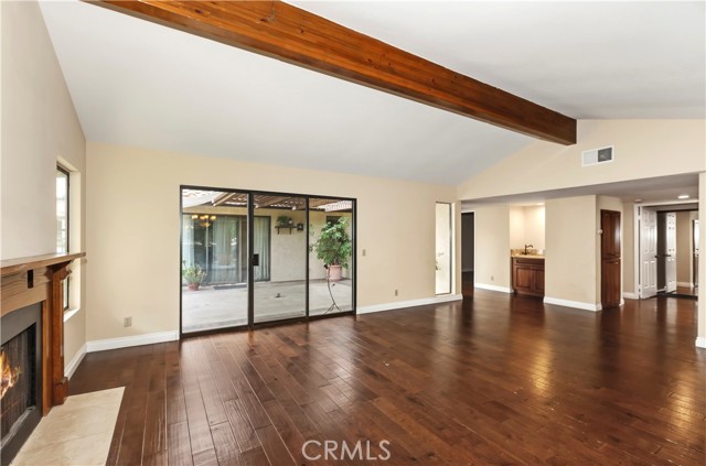 Detail Gallery Image 20 of 45 For 880 El Mirador, Upland,  CA 91784 - 2 Beds | 2/1 Baths