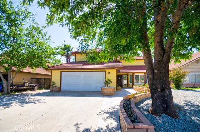 Detail Gallery Image 3 of 50 For 13855 Calada Dr, Moreno Valley,  CA 92553 - 4 Beds | 2 Baths