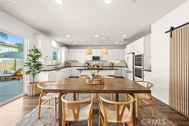 Detail Gallery Image 21 of 70 For 39120 Hidden Creek Ln, Temecula,  CA 92591 - 5 Beds | 3/1 Baths