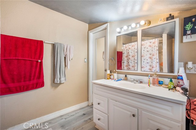 Detail Gallery Image 22 of 42 For 18325 El Molino, Bloomington,  CA 92316 - 3 Beds | 1 Baths