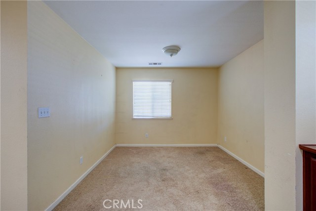 Detail Gallery Image 29 of 55 For 1492 Antioch Ct, Merced,  CA 95348 - 5 Beds | 2/1 Baths