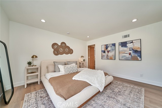 Detail Gallery Image 34 of 74 For 9604 Swinton, North Hills,  CA 91343 - 4 Beds | 3 Baths