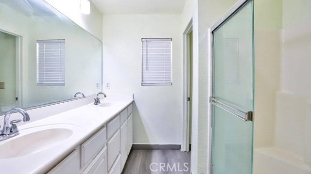 14412 Moon Valley Street, Victorville CA: https://media.crmls.org/medias/2dfe341b-b186-48d1-b7a0-d8057a6ae1bc.jpg