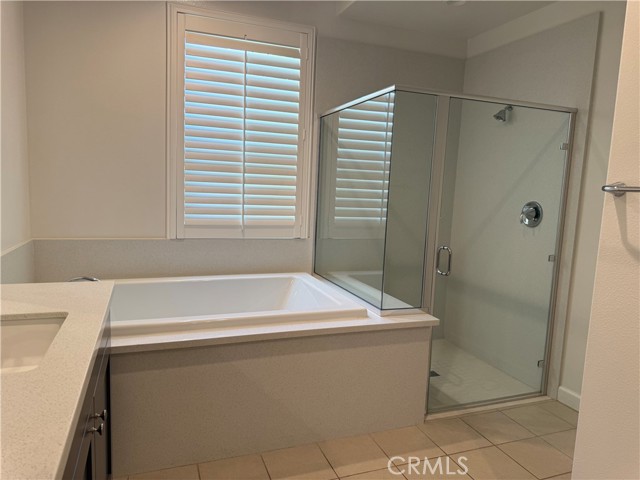 209 Follyhatch, Irvine CA: https://media.crmls.org/medias/2dfe89d7-1930-481e-b0e0-d3d2d1194792.jpg