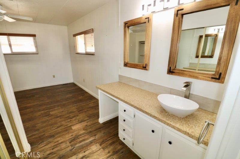 MLS #OC25237648 image #31