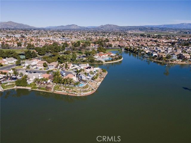 Detail Gallery Image 6 of 13 For 25962 via Elegante, Moreno Valley,  CA 92551 - 3 Beds | 2/1 Baths
