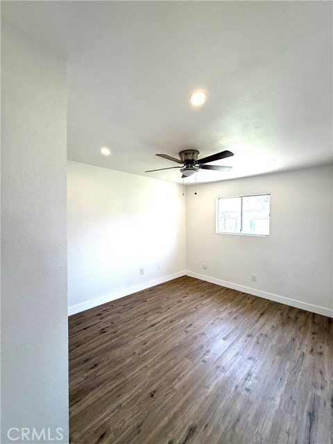 1354 W King Street, San Bernardino CA: https://media.crmls.org/medias/2dff5813-26a7-4925-bc11-07c684c6d4bf.jpg