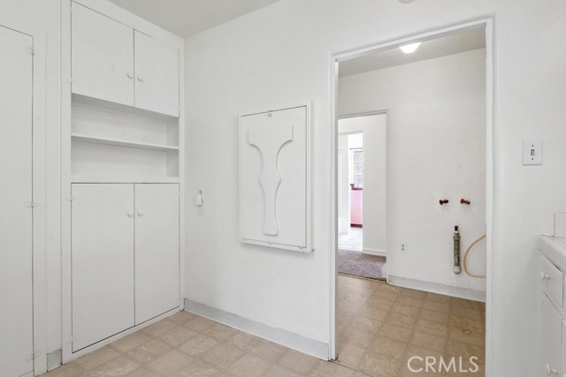 331 W 25th Street, San Bernardino CA: https://media.crmls.org/medias/2dffd174-1049-4dd2-9b77-661399c1f61a.jpg