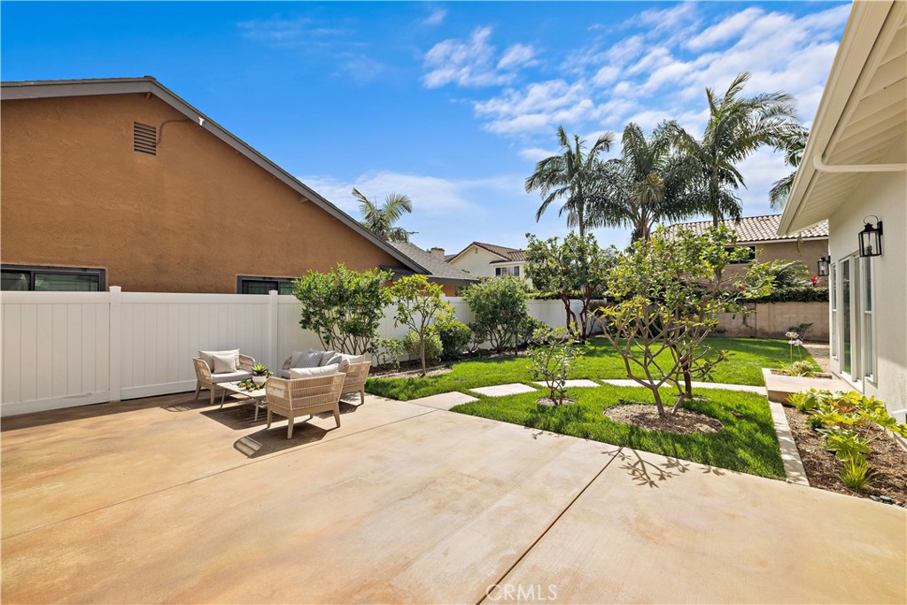 MLS #OC26133209 image #33